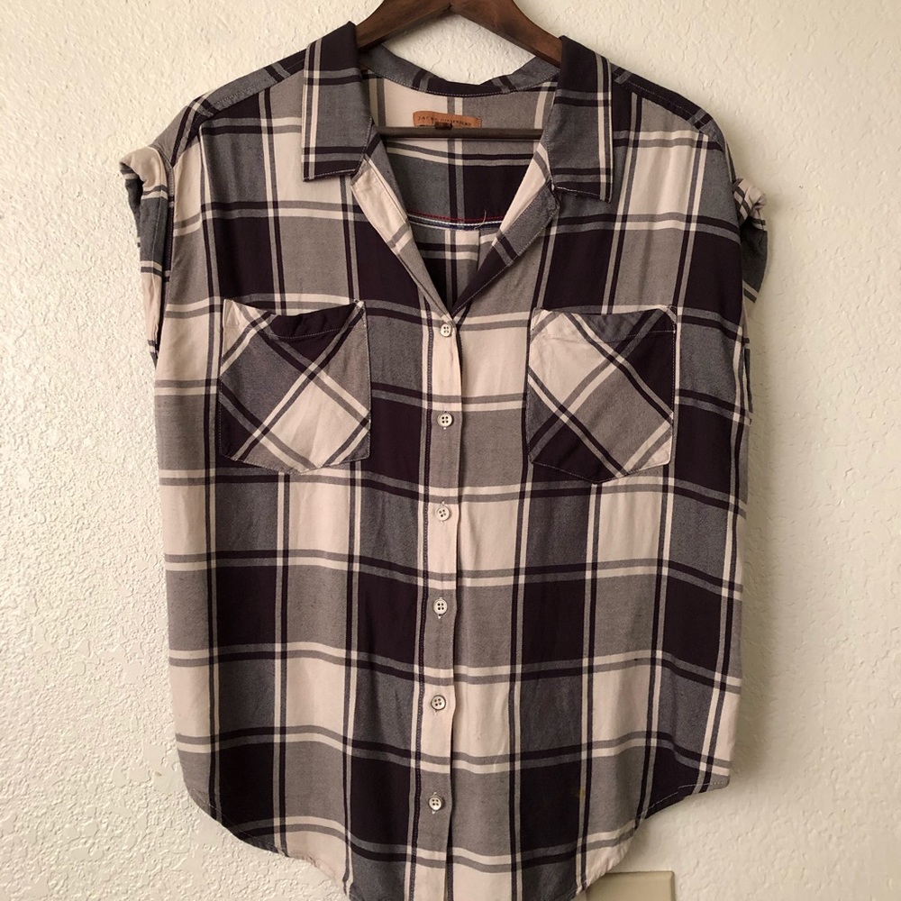 Jachs Girlfriend Womens short sleeved plaid button Shirt